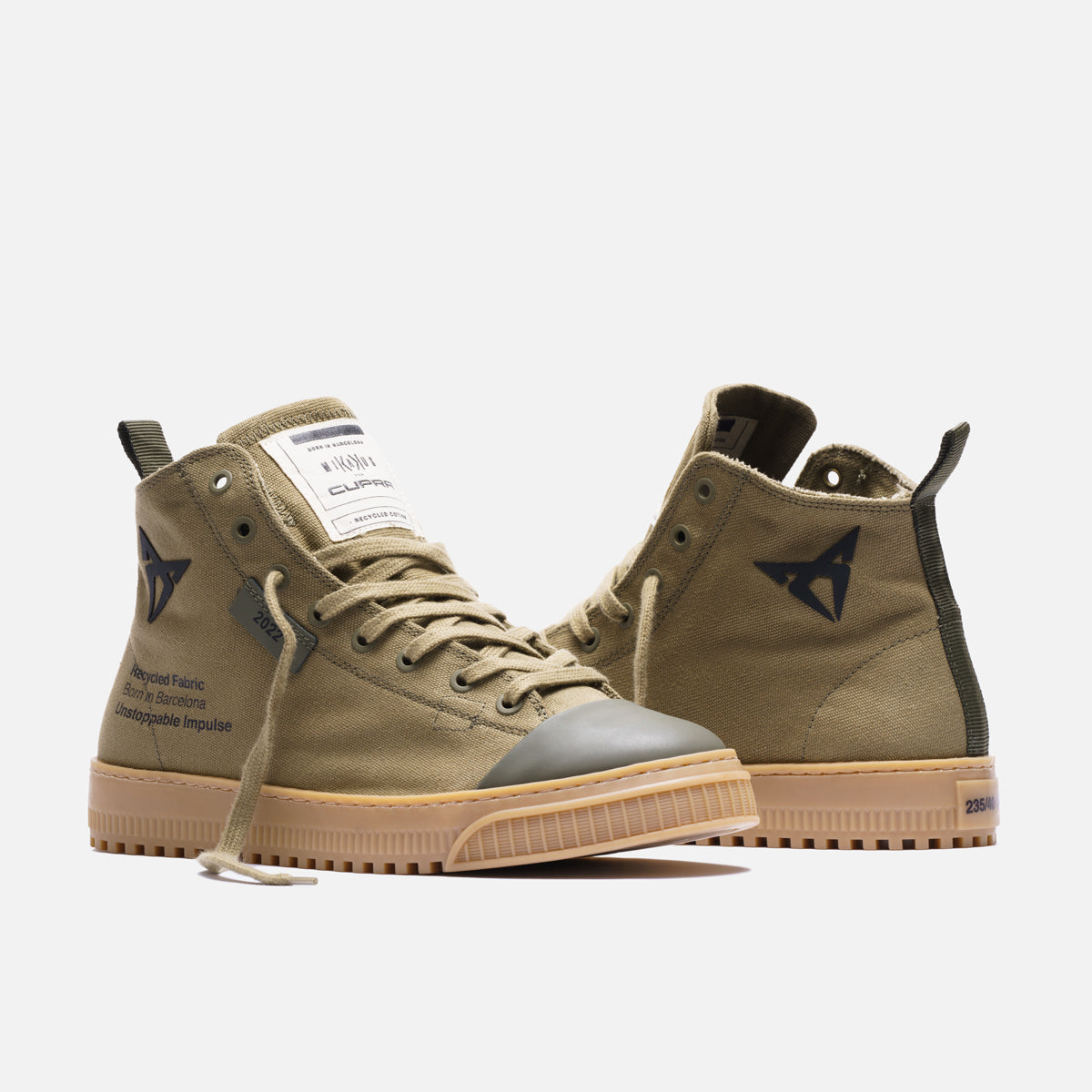 Mikakus Born x CUPRA Khaki