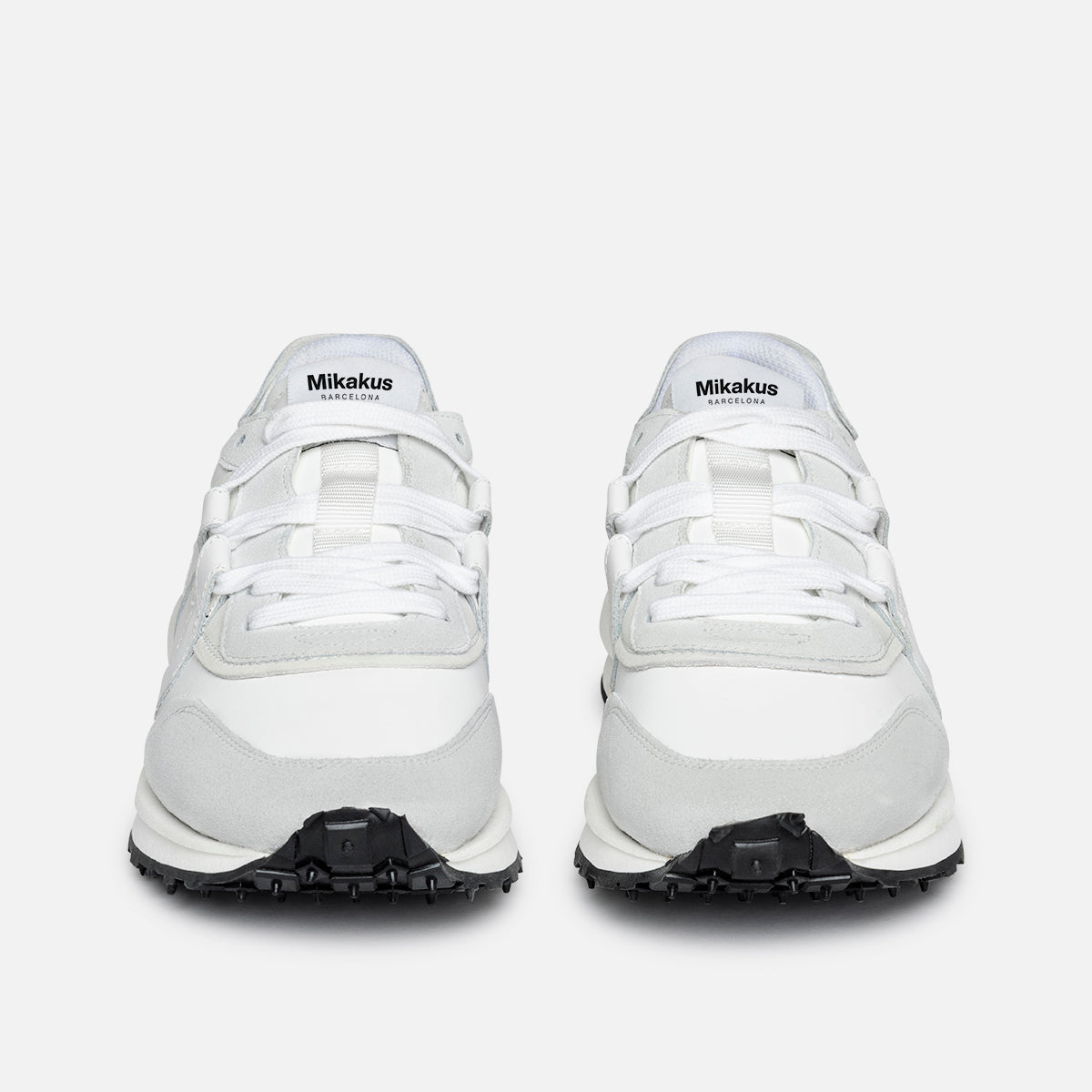 018 White Leather – Mikakus Barcelona